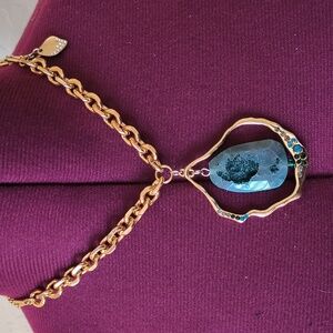 Paloma & Ellie Gold Tone Chain Long Necklace with Teal Stone Pen…